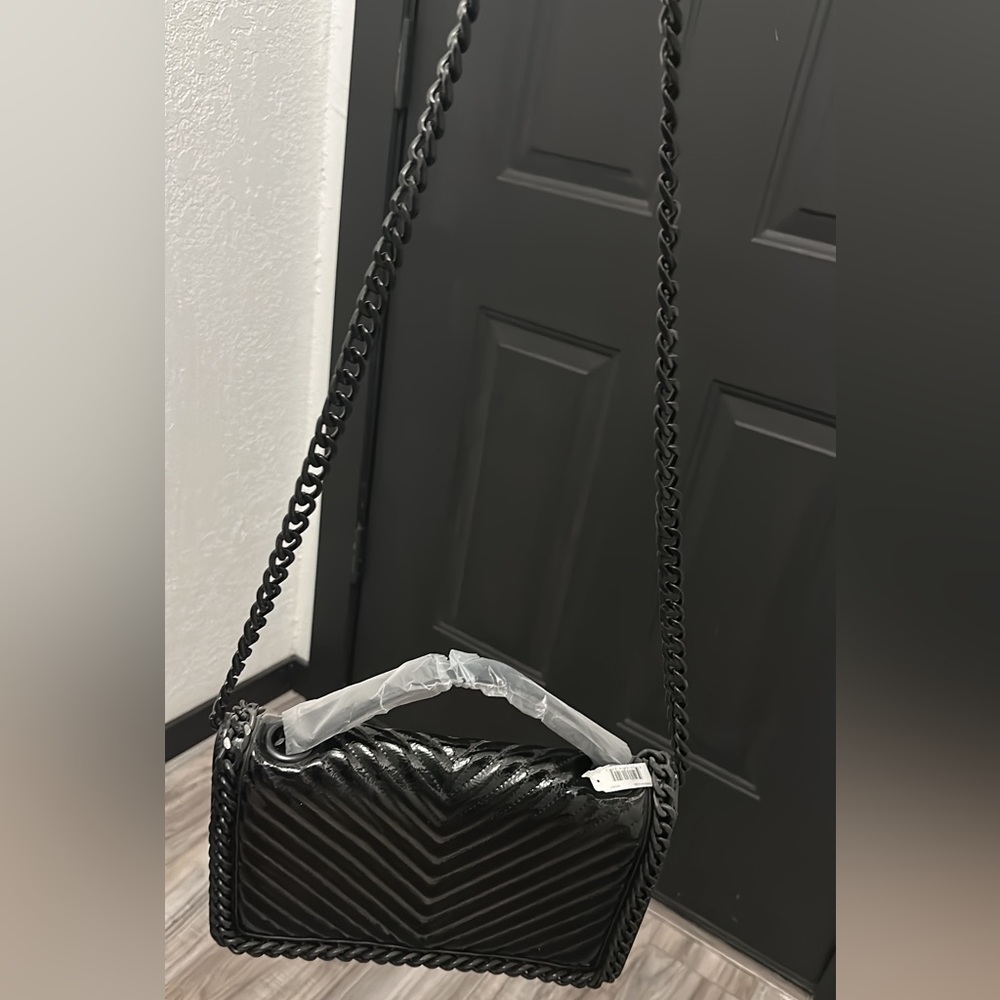 Black chain crossbody 🖤